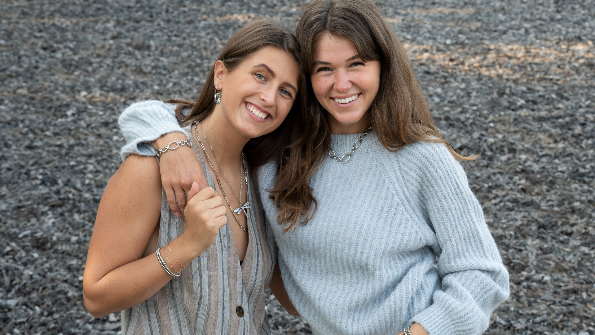 FlowJewels armbanden en kettingen