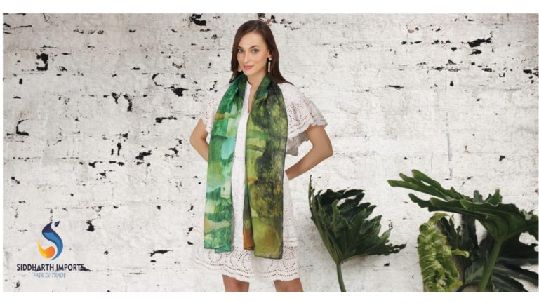 Kleurrijke tassen en sjaals van Siddharth Imports