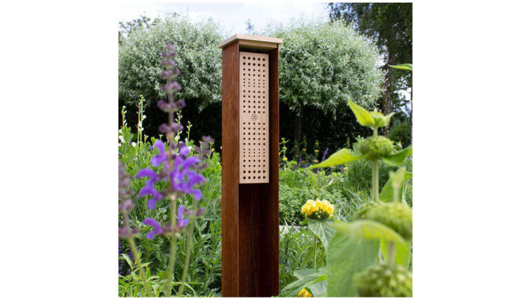 High End – cortensteel bee hotel for wild bees