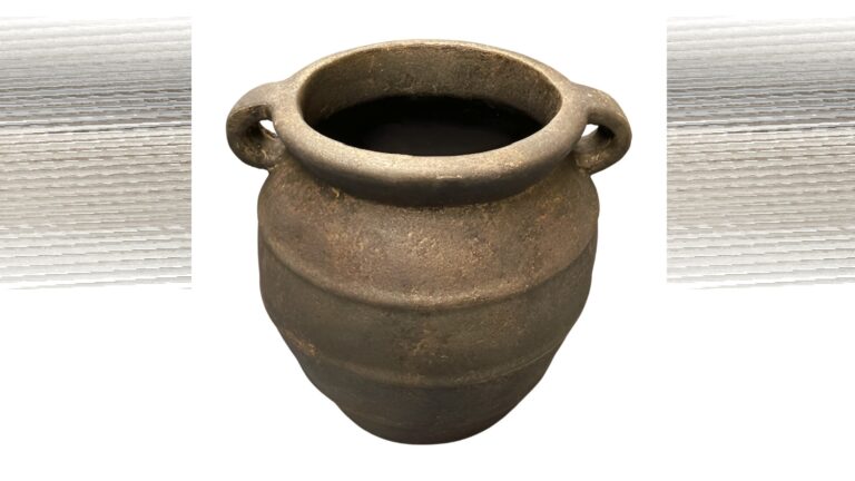 Pot black w. ears D34H40cm (80222)