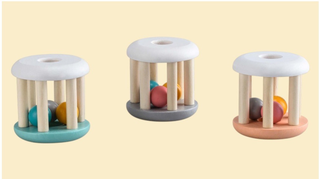 “Pastel Rammelaar” Houten speelgoed