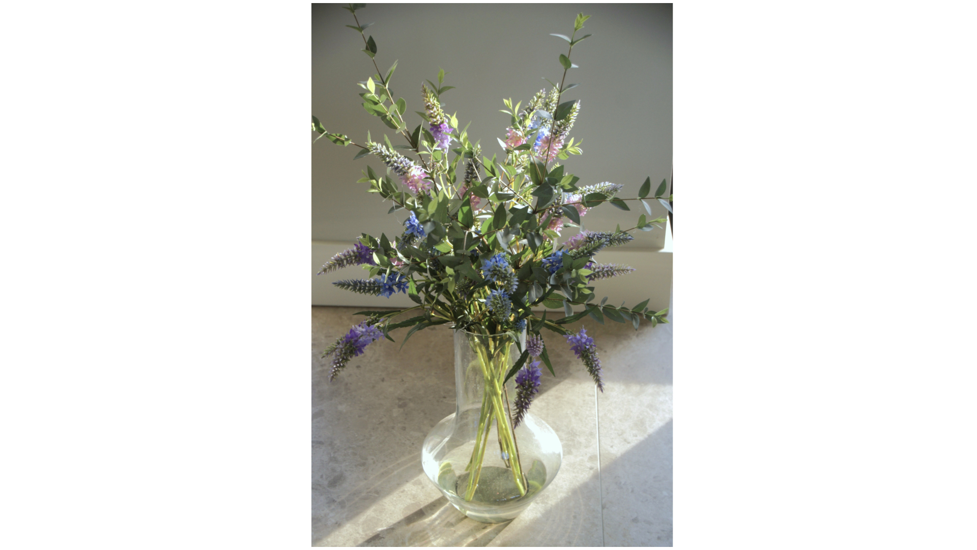 Bottles Minimalistic, Stone Black – Spring Summer Collection 2024