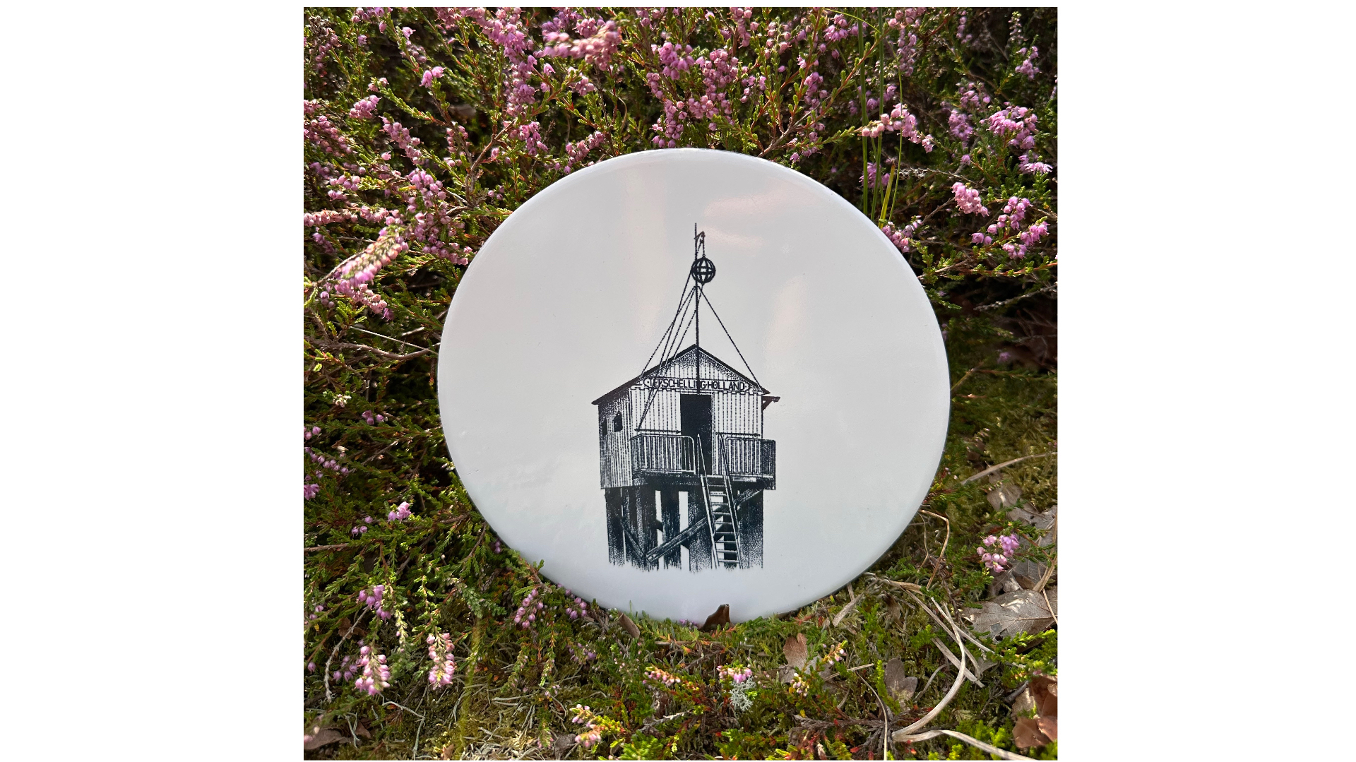 Wandtegel Drenkelingenhuisje Terschelling | Wad Anders Post Terschelling