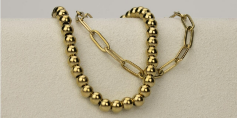 IZ NAIZ - Goudkleurige kralenketting met grove schakels