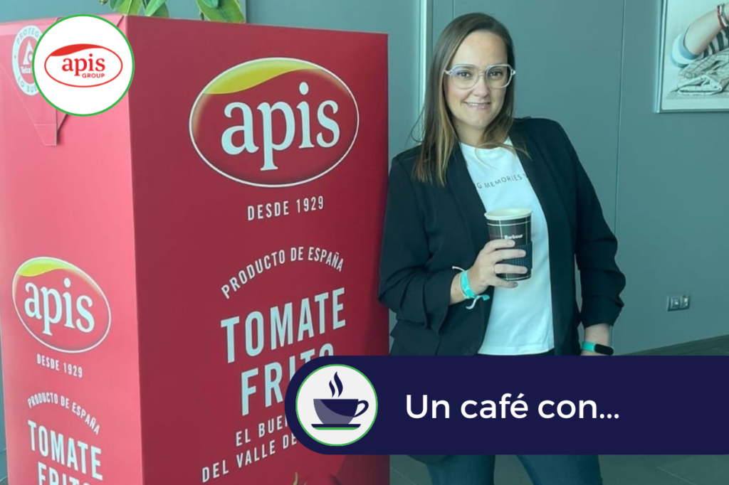 Un café con María Díaz APIS
