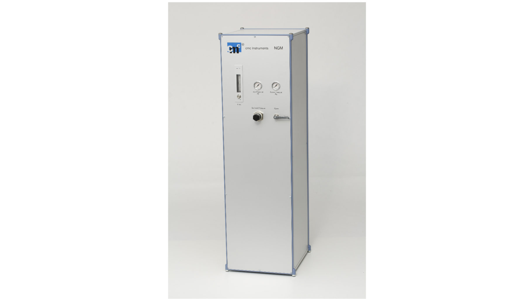 5.5 Grade Nitrogen Generator NG-UHP  [99.9995 % N2 purity at constant flow]