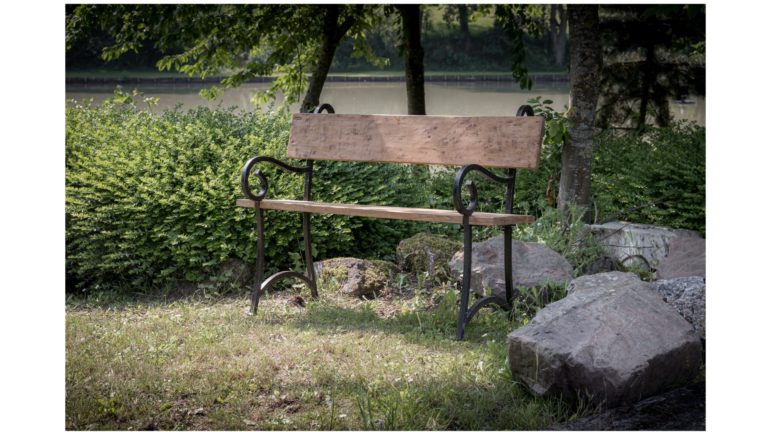 Banc teck et fer forgé