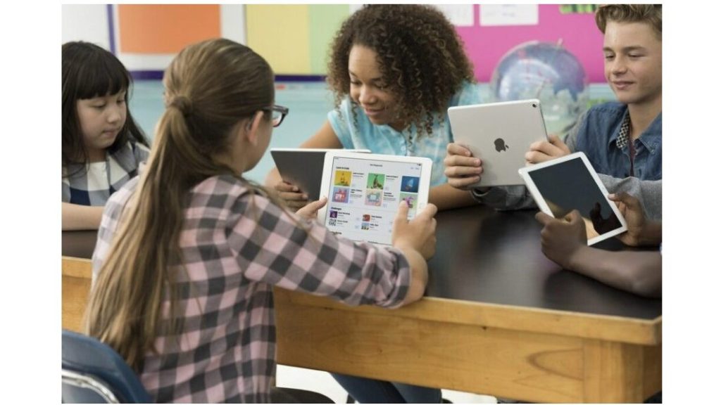 Maximisez l’impact numérique dans votre école avec les subventions : une opportunité unique pour transformer l’éducation!