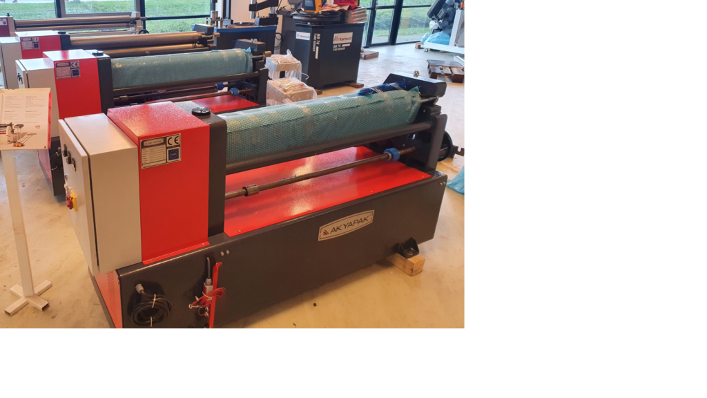 Akyakap Platenwalsen  en profielwalsen