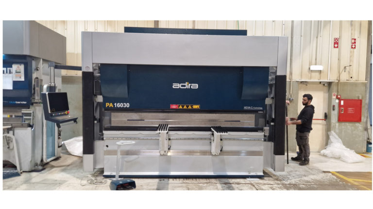 Adira hybride, servo hydraulische en semi hybride kantbanken en scharen