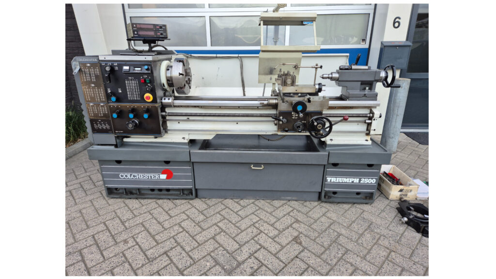 Colchester Triumph 2500