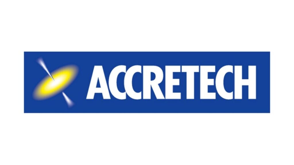 Accretech-logo met gele lichtspiraal op blauwe achtergrond