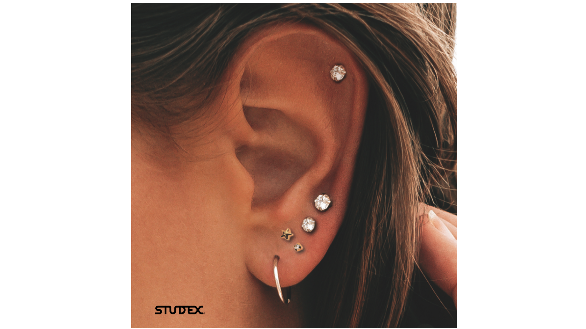 Studex oorbellen zetten, Helix en neus piercings