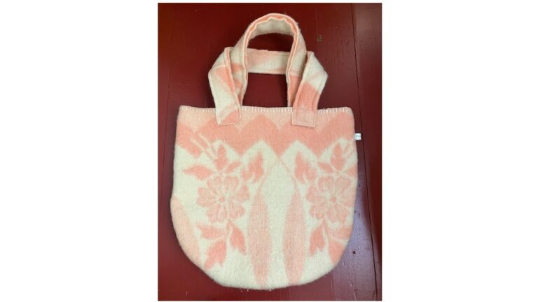 Tas van wollen deken