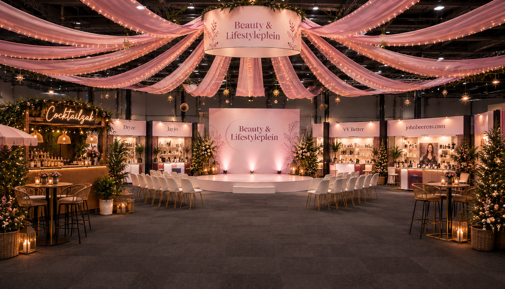 Sfeervol Beauty & Lifestyleplein met podium en merkstands