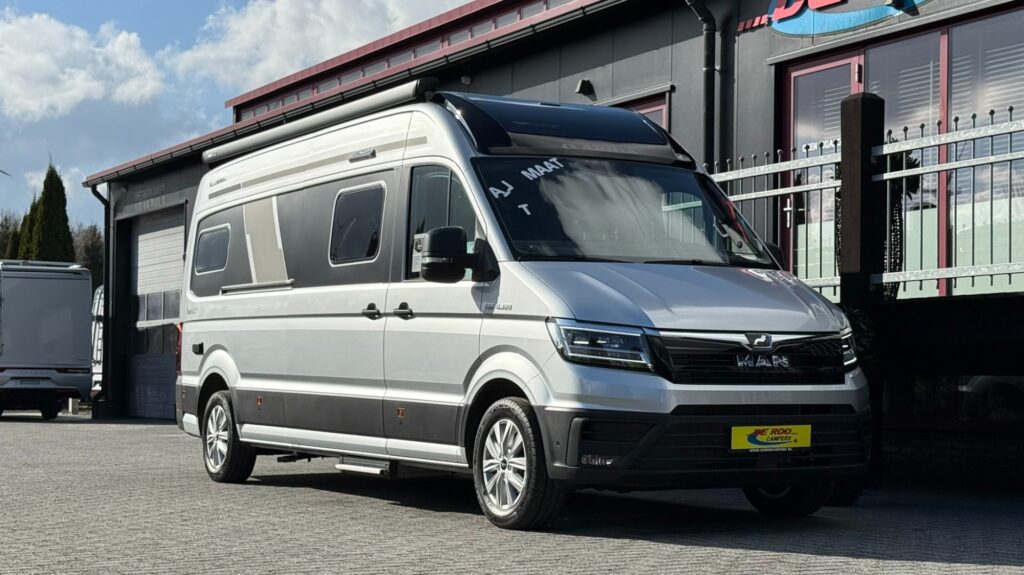 Adria Twin Max 680 SLB – MAN TGE