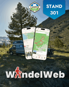 WandelWeb-app bij camper in bergachtig landschap