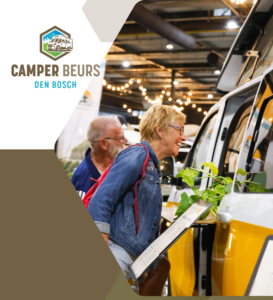 Bezoekers bekijken camper op Camper Beurs Den Bosch