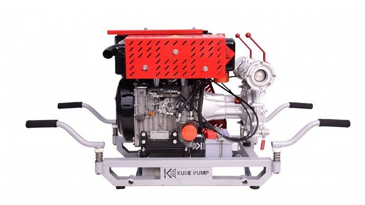 De lijn unieke krachtpatser pompen van fabrikant KUBE, bestaat uit drie compacte uitvoeringen, leverbaar met benzine of diesel motor.