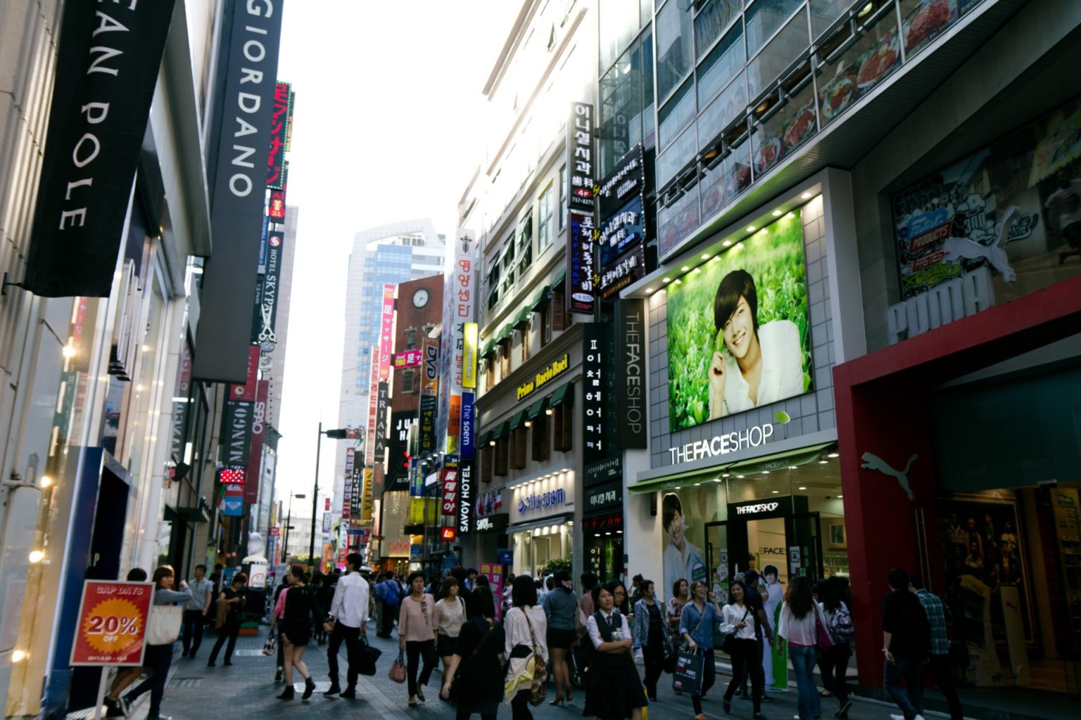 The K-Wave, How The Korean Pop Culture Became A Hit In The West.