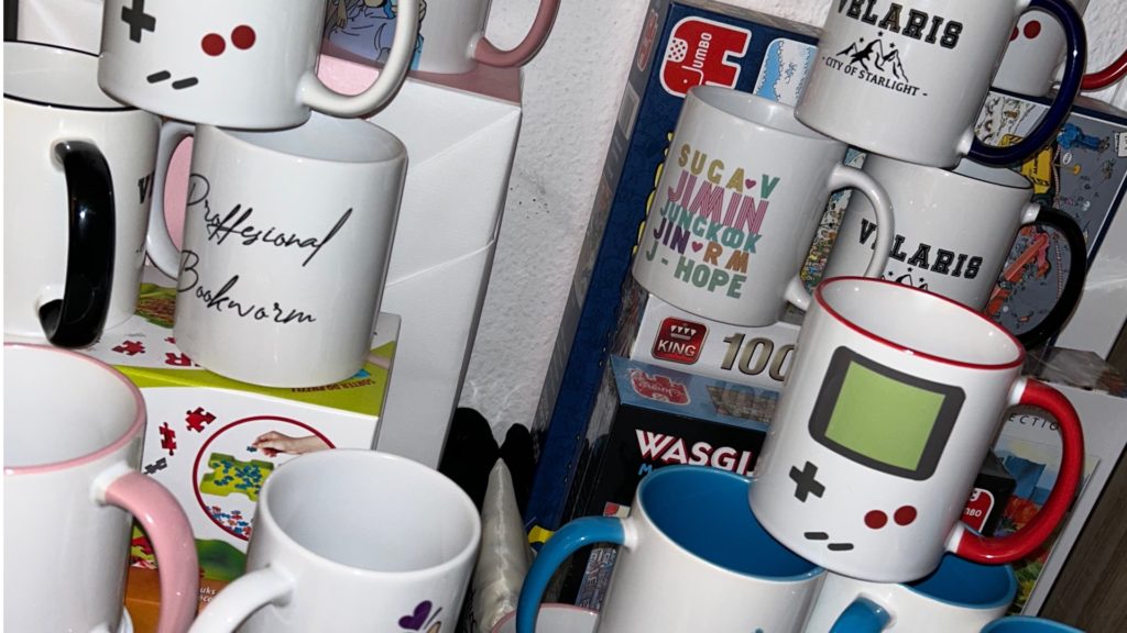 All the mugs