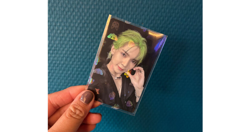 Holographic ANITEEZ Sleeves