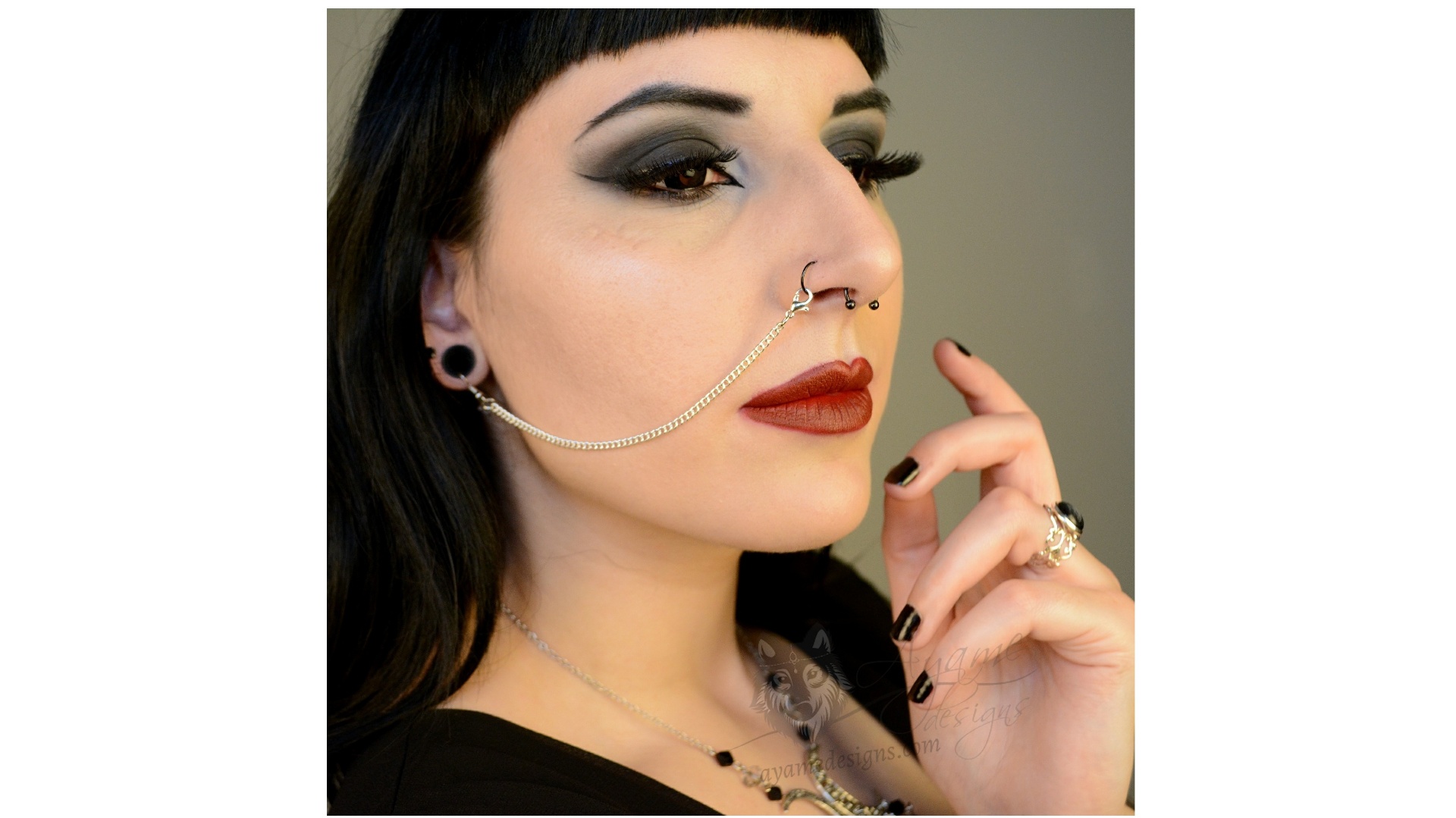 Handgemaakte neus/lip tot oor kettingen