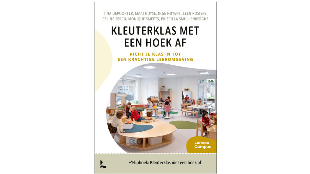 Kleuterklas met een hoek af