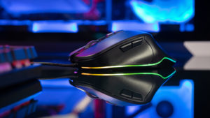 MARTIAL CLAW 7-KNAPPARS GAMINGMUS MED RGB