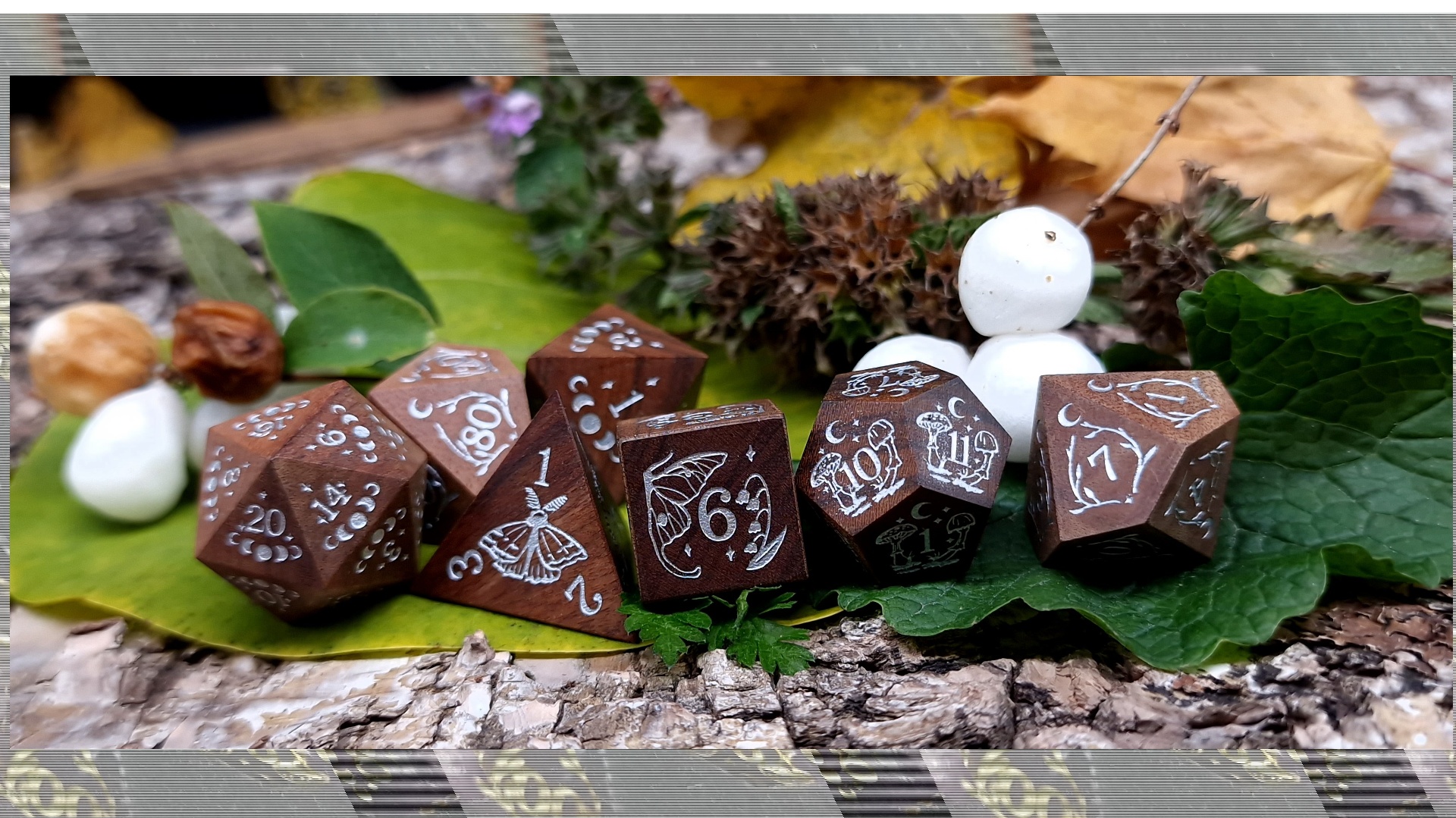 Lindorm Dice engraved wooden dice