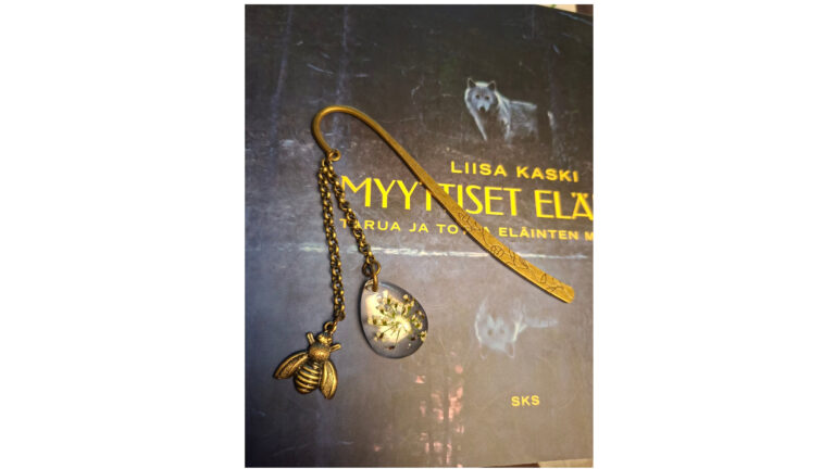 Lovely handmade bookmark