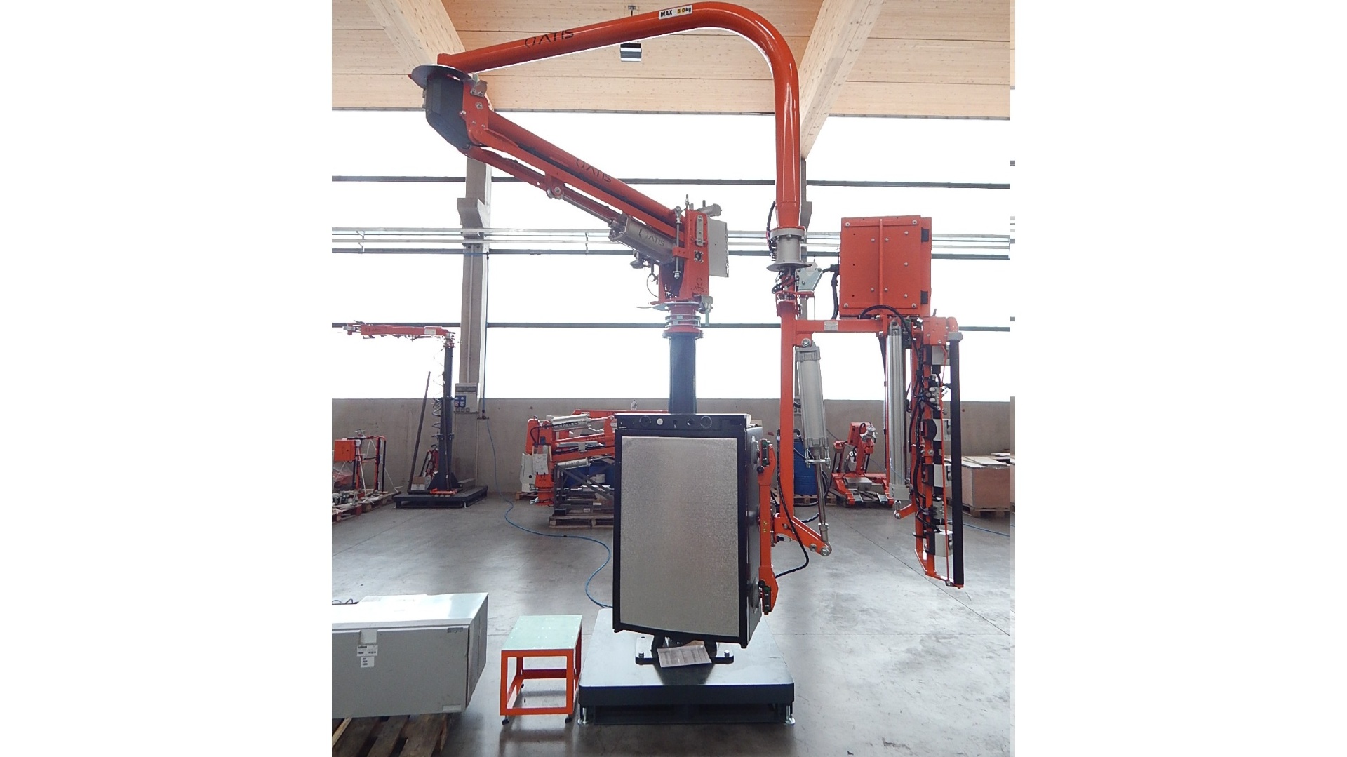 PNEUMATIC MANIPULATOR FOR GRIPPING FRIDGES