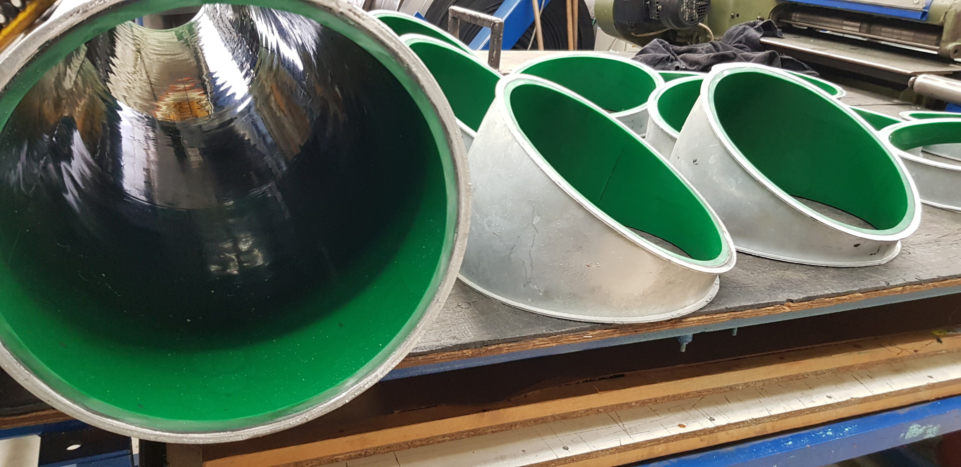 KRYPTANE ® ABRASION-RESISTANT POLYURETHANE LINERS