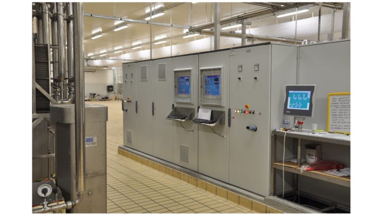 Control and command panel with two SCADA supervision systems and 6 local HMI operator panels