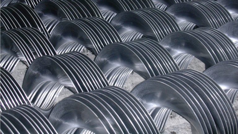 CONTINUOUS METAL FLIGHTS