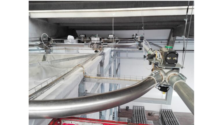 Filling pipe with diverters