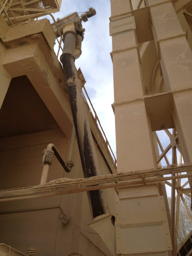 ELM-Bucket Elevator with link chains with pins and bushes