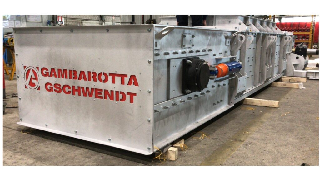 DRAG CHAIN CONVEYORS