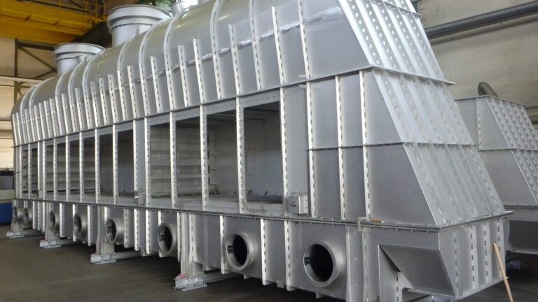 Fluidized Bed Dryer/Cooler with Heat Exchangers