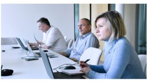 Directeur.trice Département Produits & Services