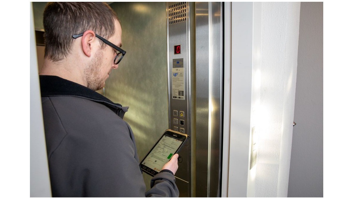 Keuring personenliften voor bedrijven