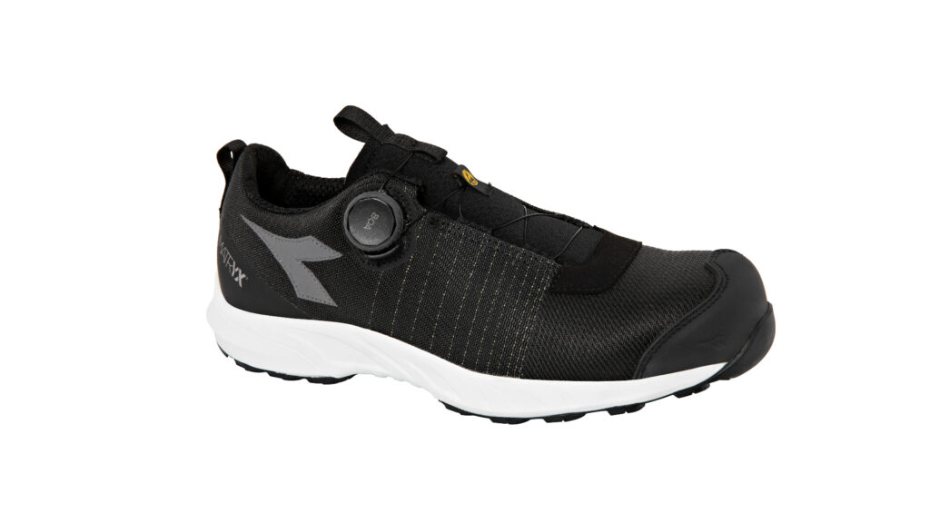 DIADORA NOUVEAU : FLY LT MTX B LOW S3L FO SR HRO SC ESD