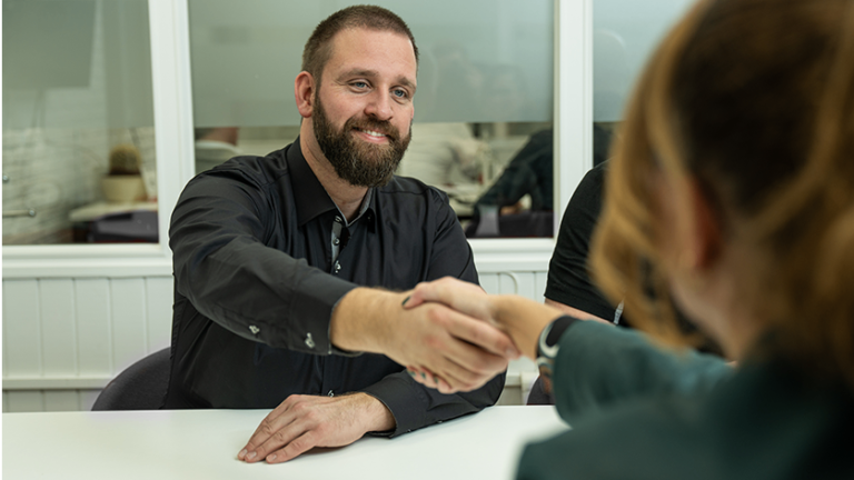 Selling & Purchasing