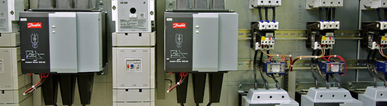 Montage MCC/PLC-panelen