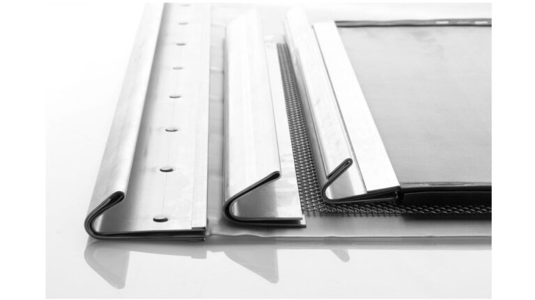 Metal mesh hooks, welded mesh or perforated sheets for all brands of screening machines