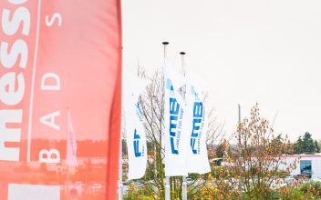 Fahnenmast mit Ihrem Logo auf der FMB