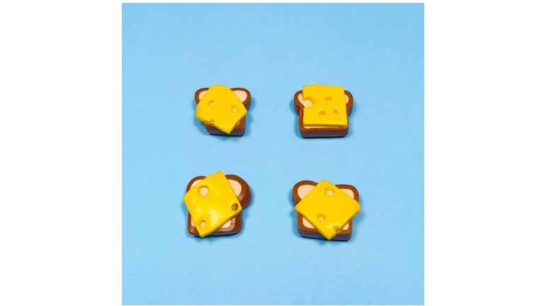 Magnet cheese sandwich