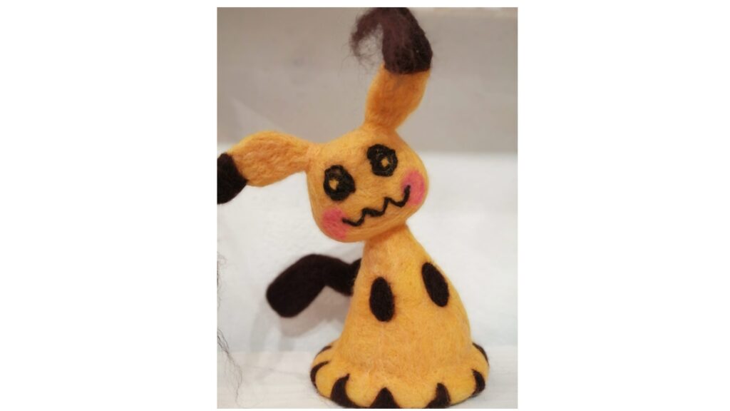 Figurines feutrées à la main