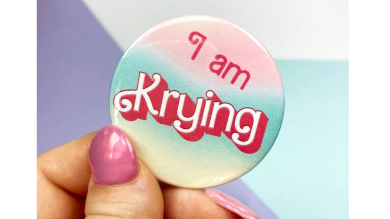 I am Krying – Button Badge