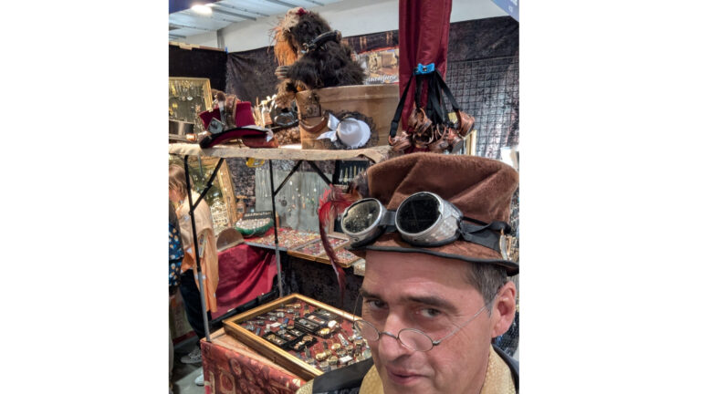 Wristwatches, mechanical and automatic…